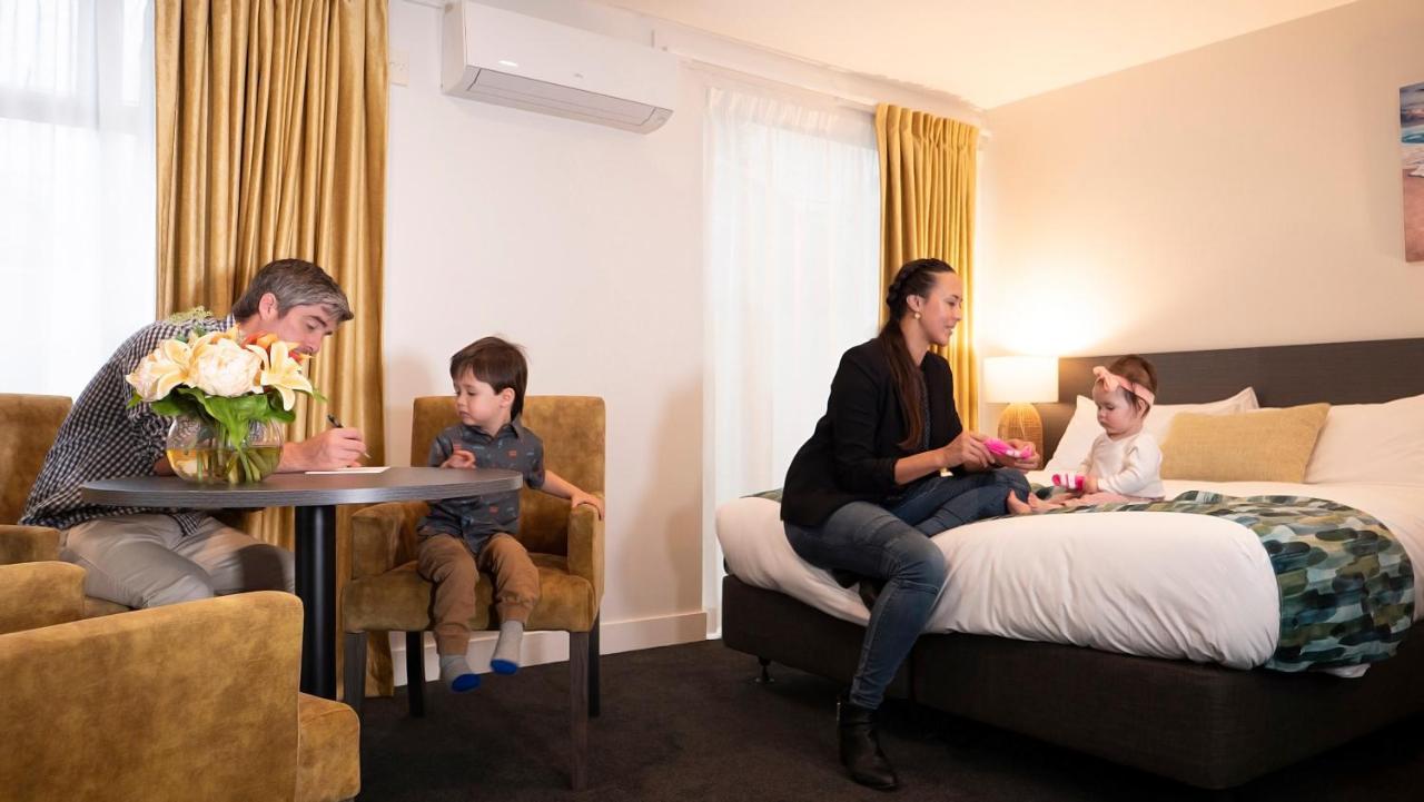 Carnmore Hotel Takapuna Auckland Bagian luar foto