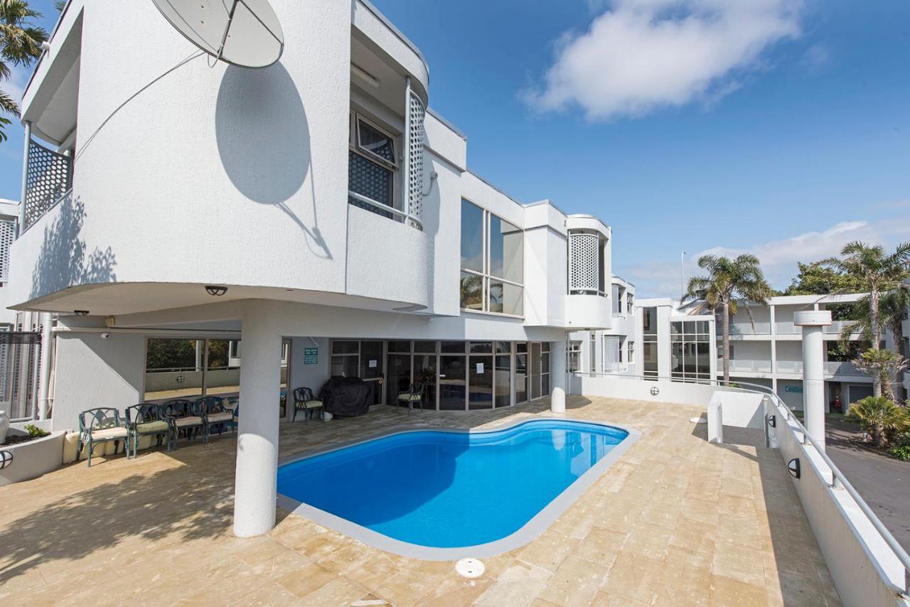 Carnmore Hotel Takapuna Auckland Bagian luar foto